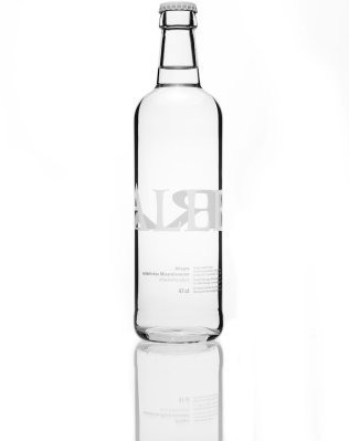 Neues Wasser each test